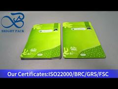 tas ritsleting bawah datar berwarna hijau