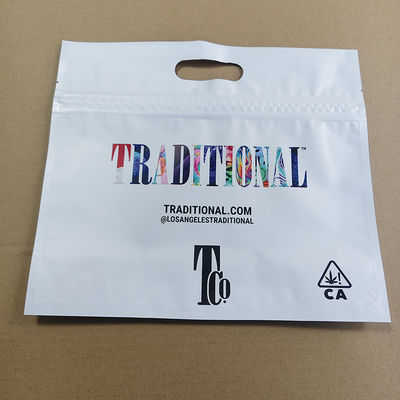 Stand Up Food Bag Proof Leak Re-sealable Eco Friendly Packaging Untuk Saus Snack Makanan Hewan Peliharaan FDA Certified