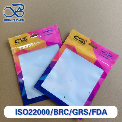 Biaya-efektif tiga sisi segel kantong dengan jendela visibilitas tinggi Untuk kecil elektronik aksesoris kemasan.